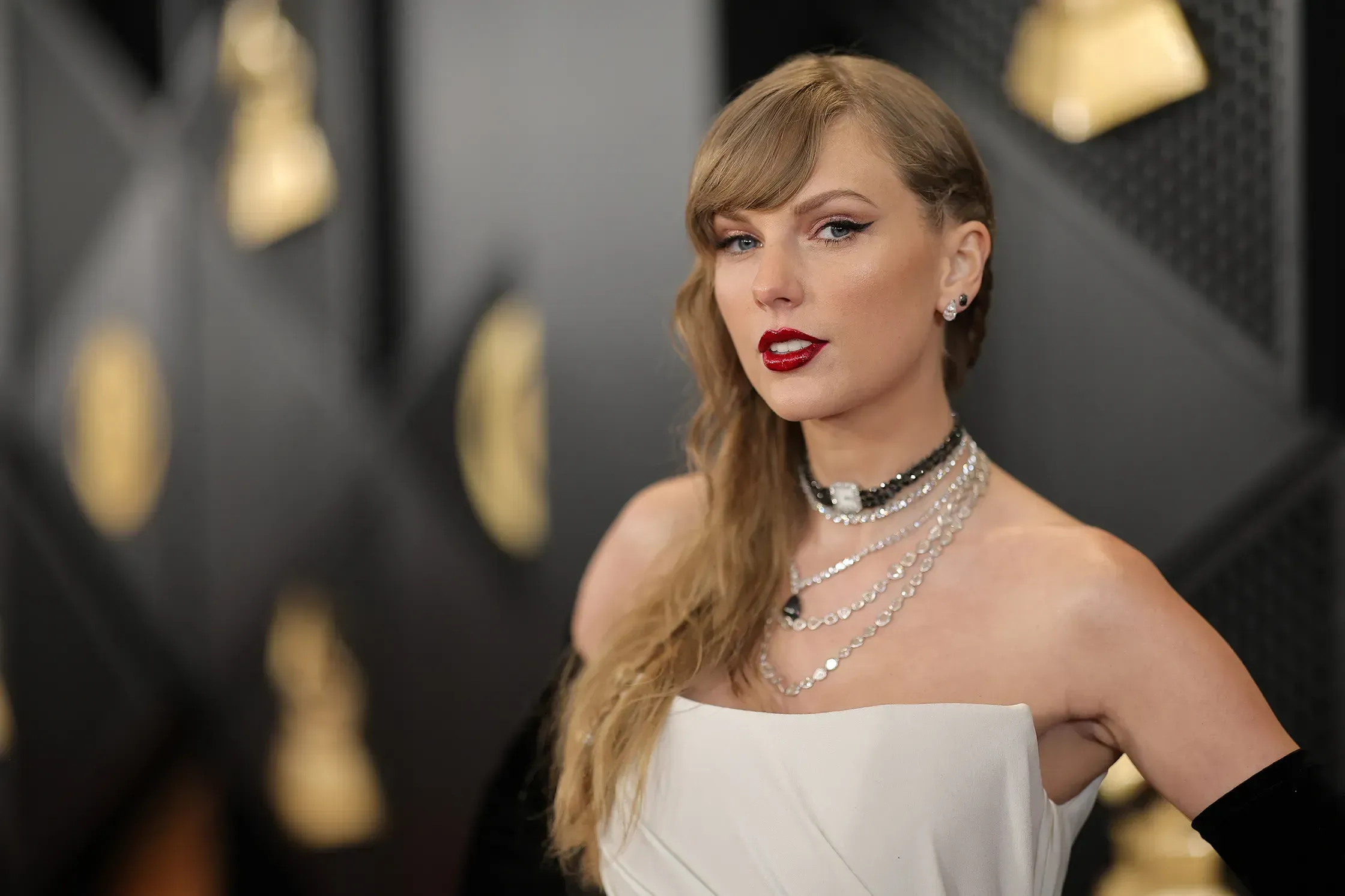 Taylor Swift Earns Top Spot as 21st Century's Pop Icon: How She Redefined Music and Culture