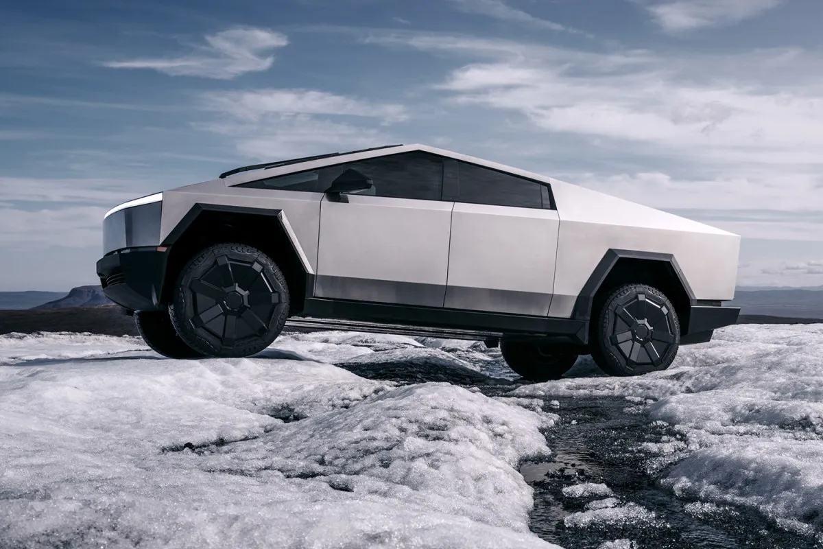 Meet Tesla’s Cybertruck: The Coolest New Electric Truck That Can Tow More Than Your Dad's Old Pickup!