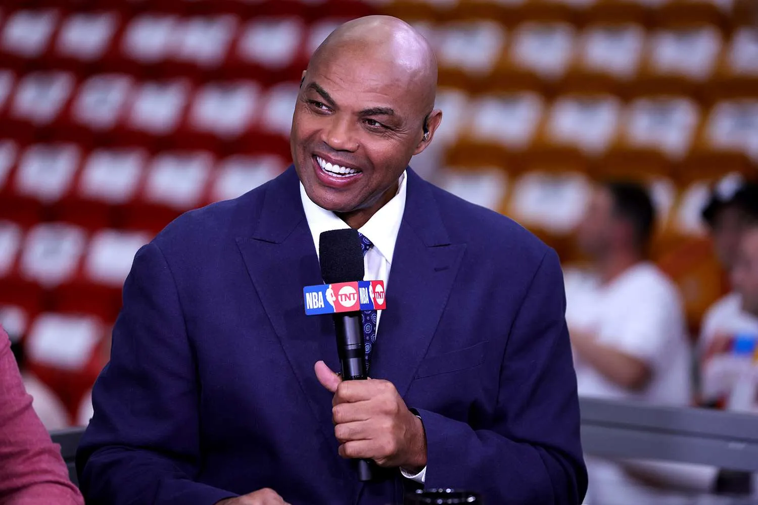 NBA Legends Debate: Charles Barkley Criticizes Modern Stars for Choosing Super-Teams Over Rivalries