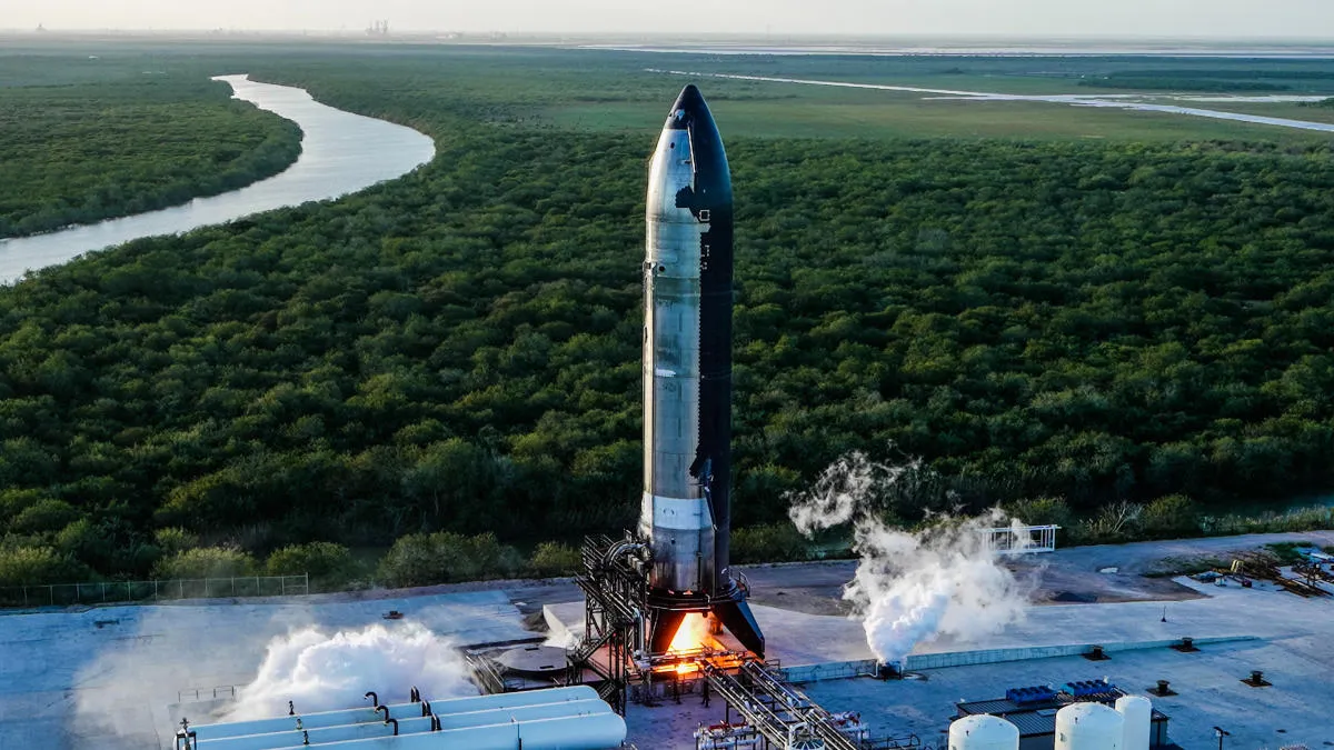 Read more about the article SpaceX’s Latest Rocket Test Shakes Up Texas with Massive Sonic Boom – What It Means for Local Life and Wildlife