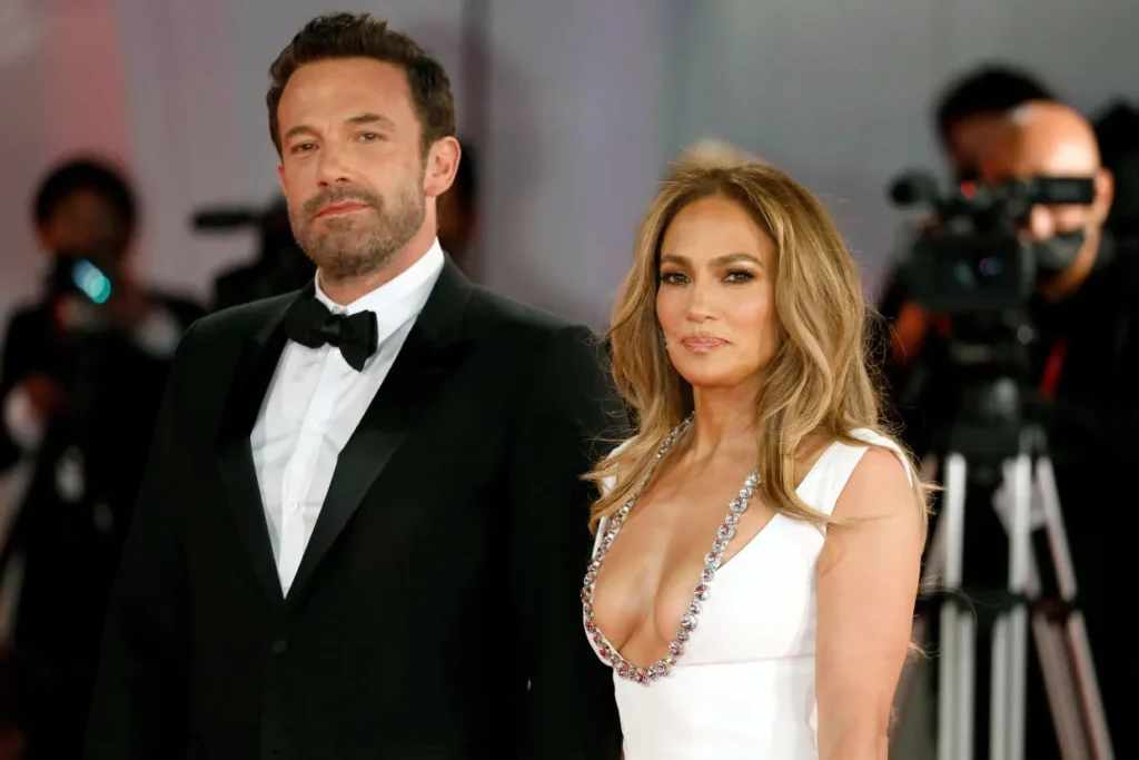 Jennifer Lopez Turns to Kim Kardashian for Support After Ben Affleck Divorce: A Surprising Celebrity Friendship