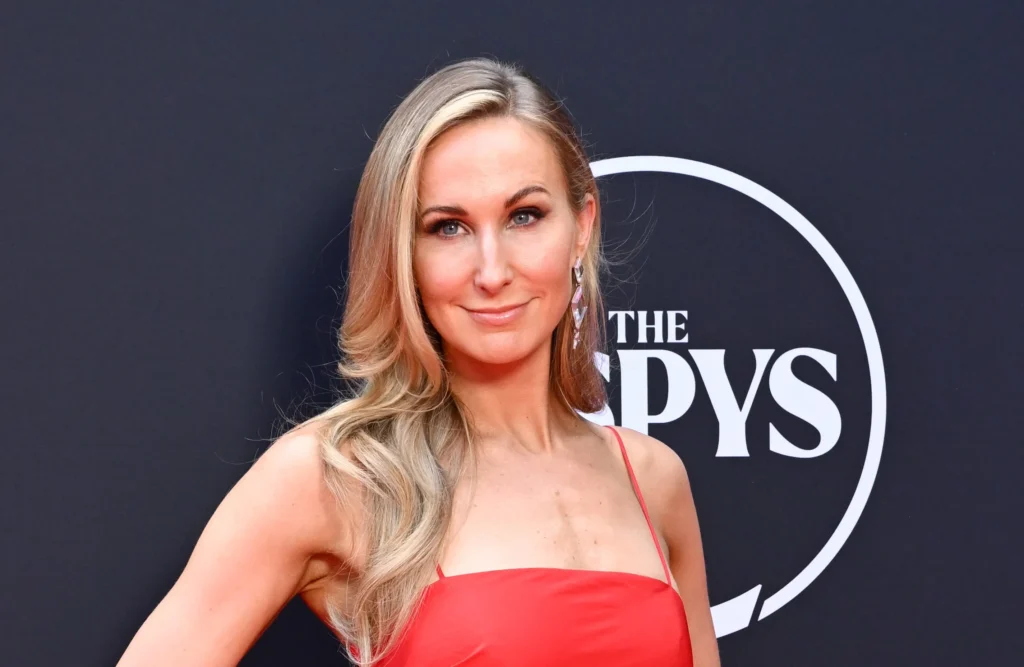 Nikki Glaser Brings Fresh Humor to Golden Globes 2025 as First Solo Female Host