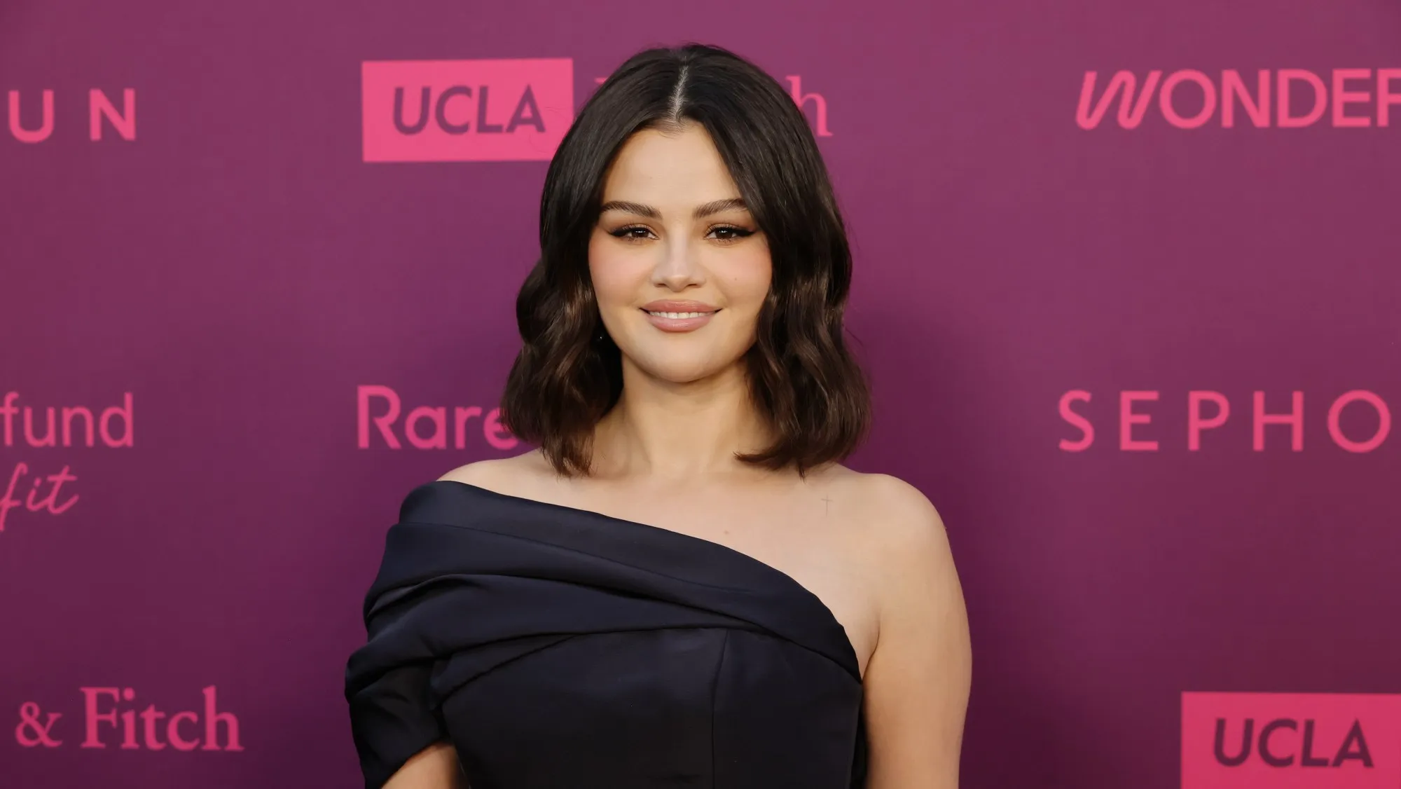 Selena Gomez Opens Up About Speaking Spanish in ‘Emilia Perez’ and Her Stunning Blonde Transformation