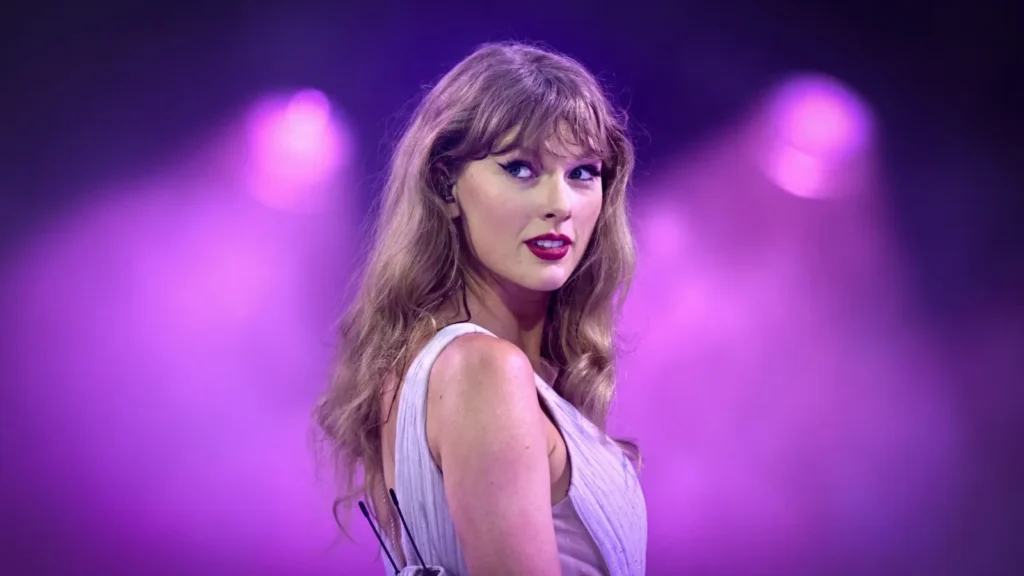 Taylor Swift Breaks More Records: How She's Changing Music and Capturing Fans Worldwide