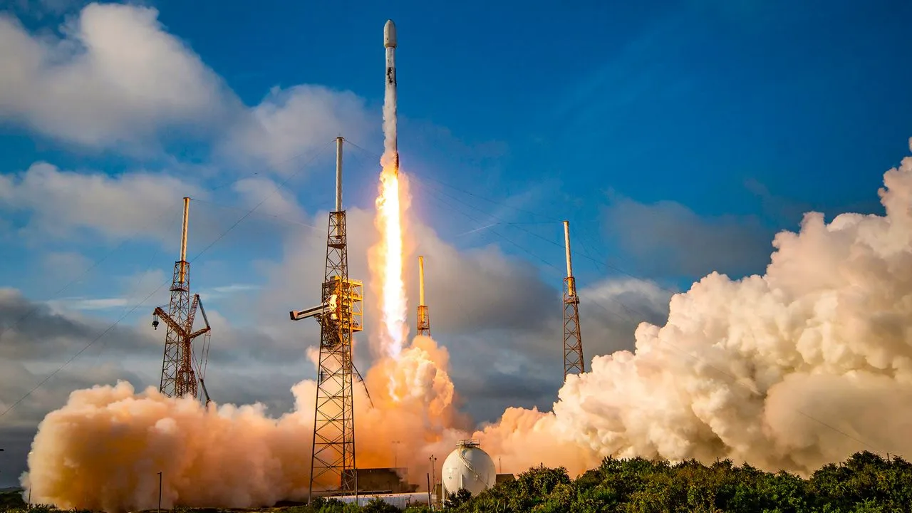 SpaceX Launches Maxar Satellites Through Thick Fog in Florida: A Stunning Rocket Liftoff You Need to See