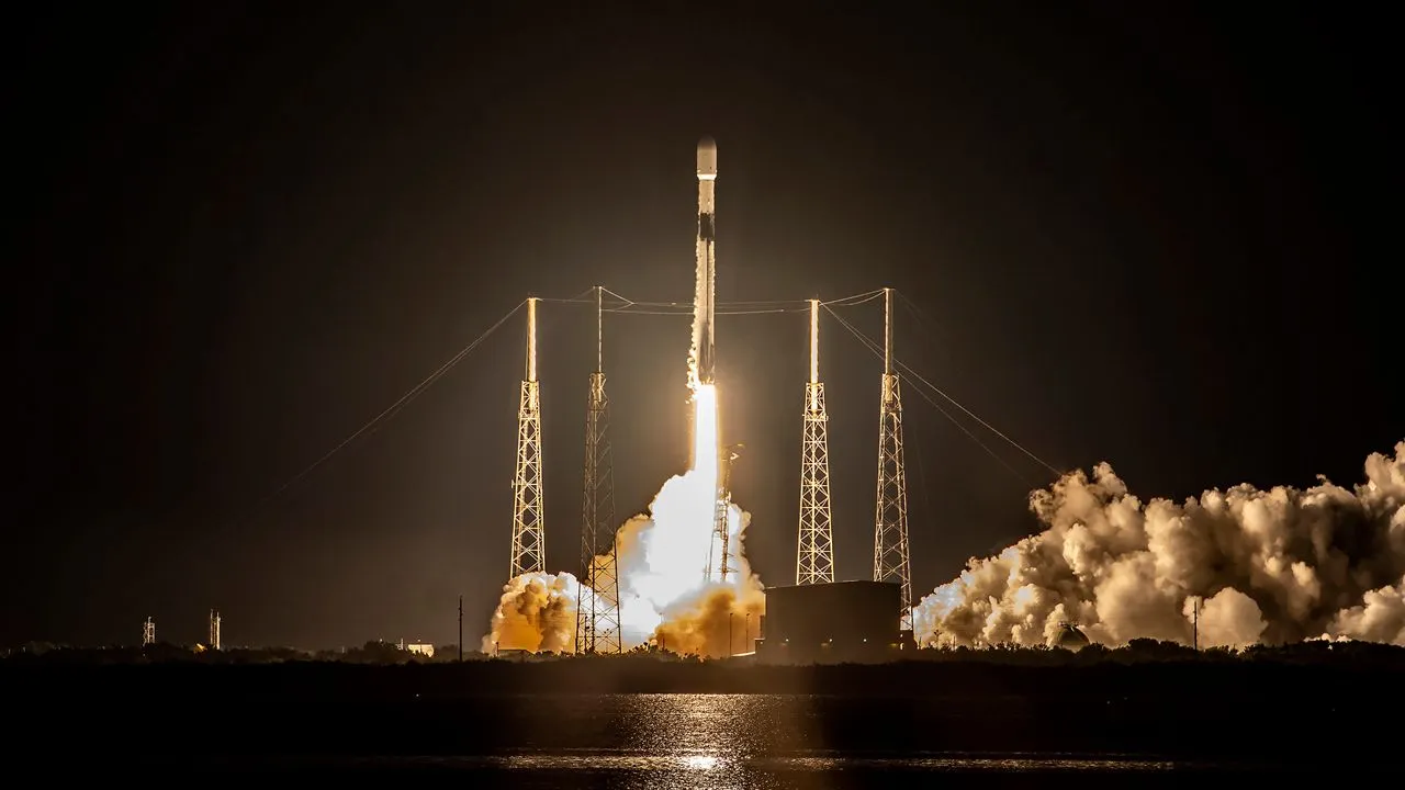 SpaceX Launches Maxar Satellites Through Thick Fog in Florida: A Stunning Rocket Liftoff You Need to See