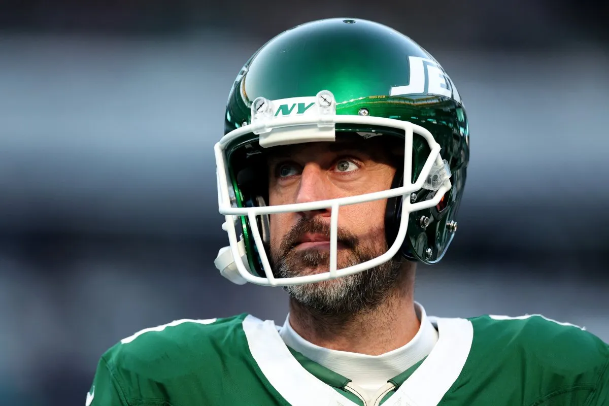 What’s Next for Aaron Rodgers? NFL Star’s Uncertain Future Sparks Intense Speculation