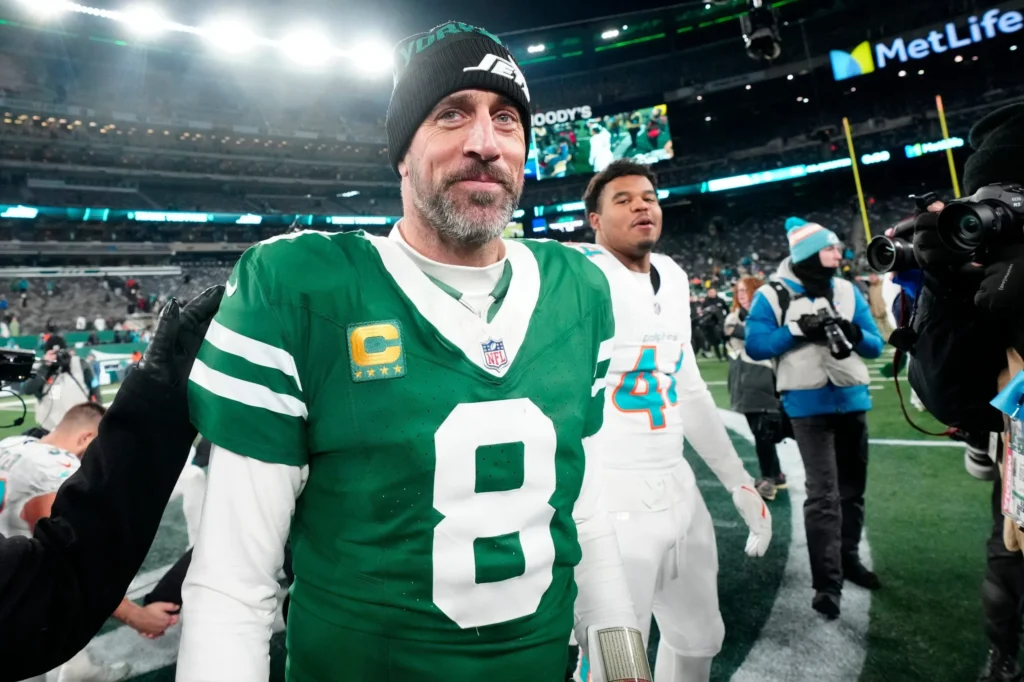 What’s Next for Aaron Rodgers? NFL Star’s Uncertain Future Sparks Intense Speculation